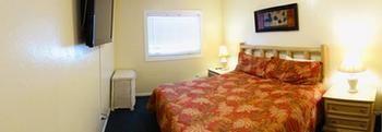 White Sands Beach Resort Holmes Beach Buitenkant foto