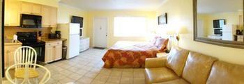 White Sands Beach Resort Holmes Beach Buitenkant foto
